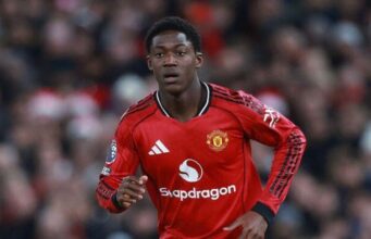 Mainoo Commits Future to Manchester United with New Long-Term Deal
