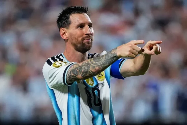 2026-06-19T162543Z_599026777_RC2EVLAYX9VO_RTRMADP_3_SOCCER-WORLDCUP-PHOTODAILY-ONE-1782029066