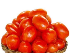 What Eating Tomatoes Every Day Does to the Body, New Study Discover
